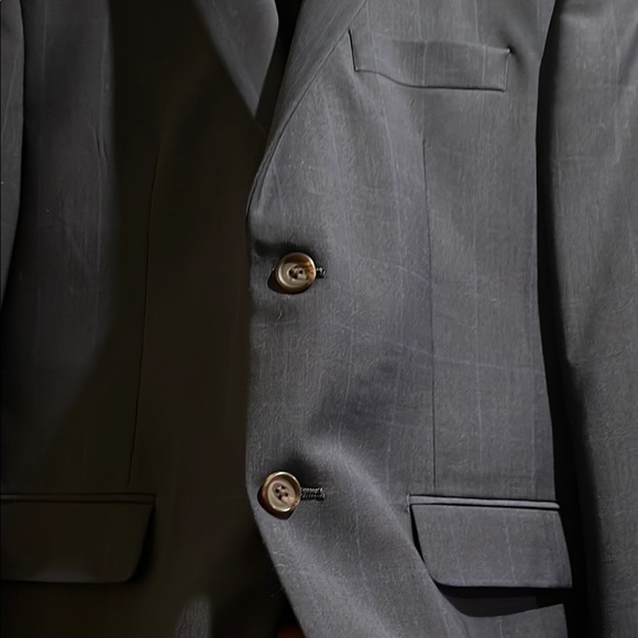 Men’s Navy Dress Suit by Crown and Ivy - Picture 4 of 14